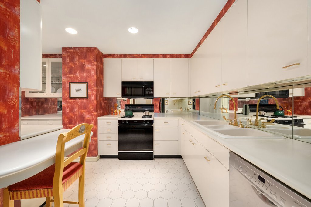 721 Fifth Avenue, Unit 57AB photo 7