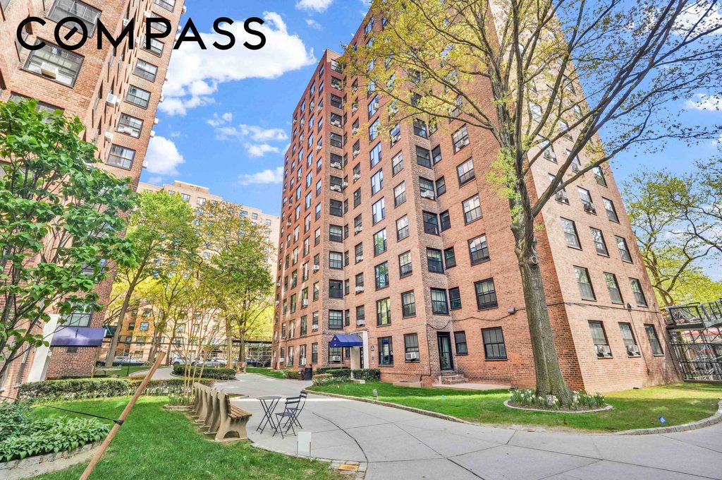355 Clinton Avenue, Unit 14E photo 19