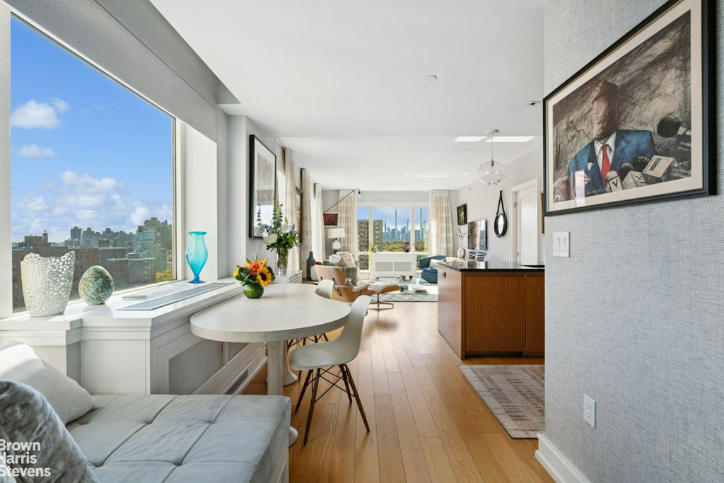 1280 Fifth Avenue, Unit 19C photo 3