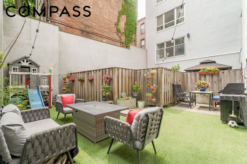 560 Carroll Street, Unit 1D