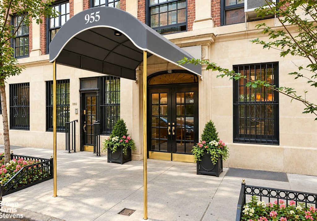 955 Lexington Avenue, Unit 11A photo 8