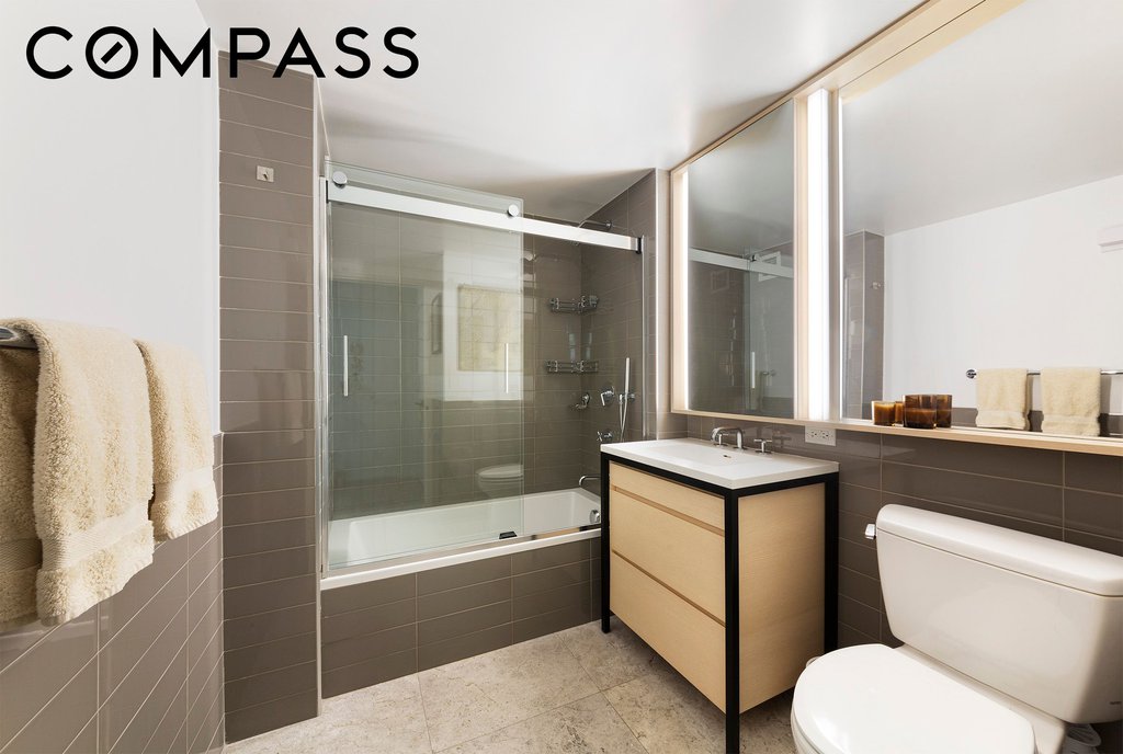 385 First Avenue, Unit 15F photo 9