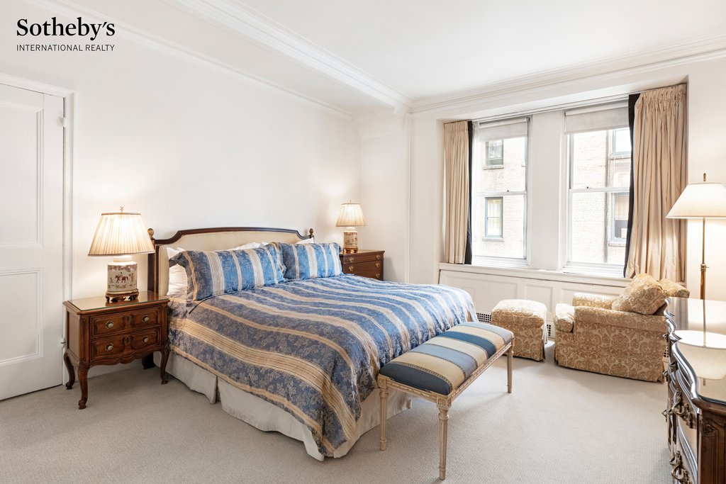 781 Fifth Avenue, Unit 613/614 photo 4