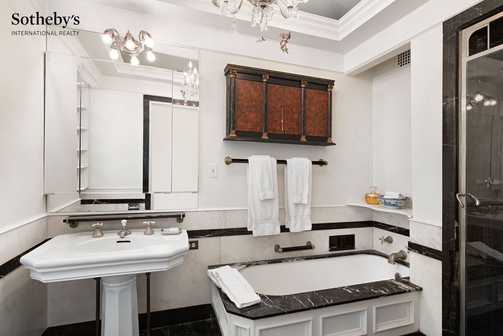781 Fifth Avenue, Unit 613/614 photo 5