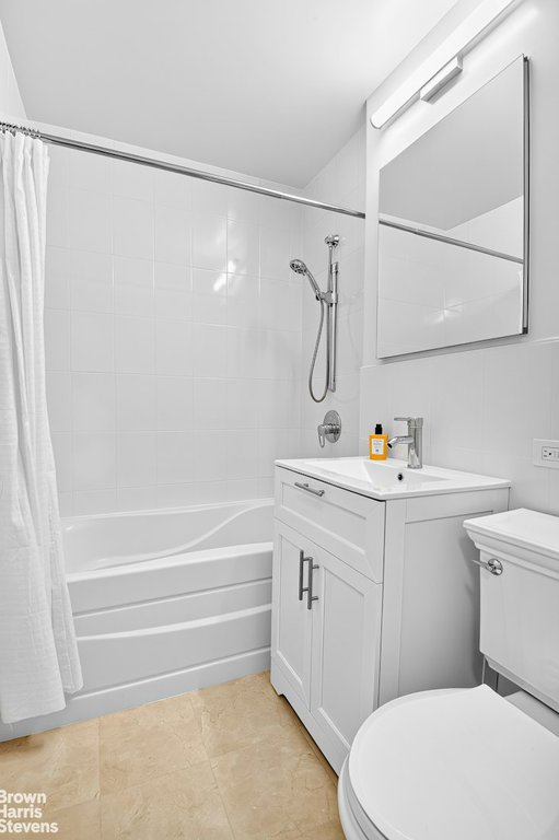 520 East 72nd Street, Unit 9T photo 6