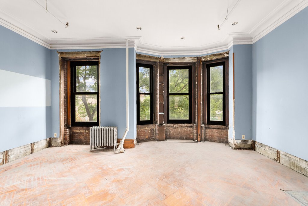 128 West 121st Street – For Sale photo 10