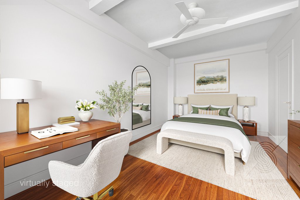 325 West 45th Street, Unit 816 photo 5