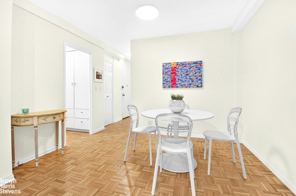 520 East 72nd Street, Unit 8E photo 4