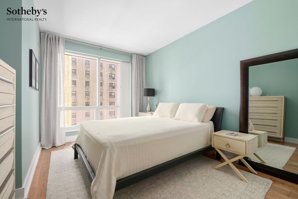 350 West 42nd Street, Unit 10C photo 7