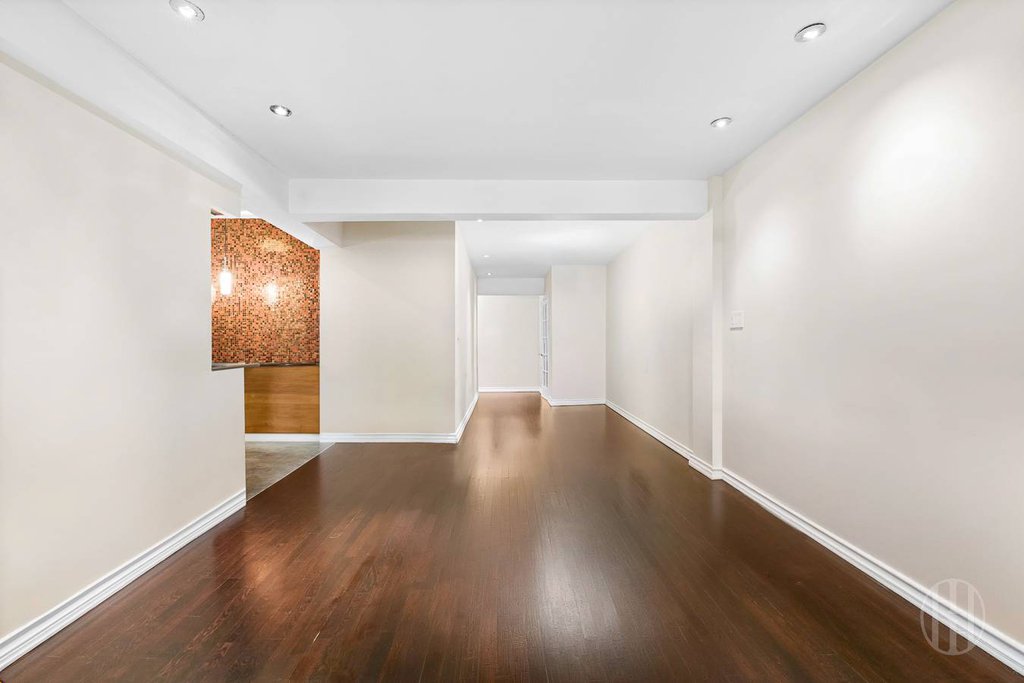 54 East 8th Street, Unit 3J photo 7