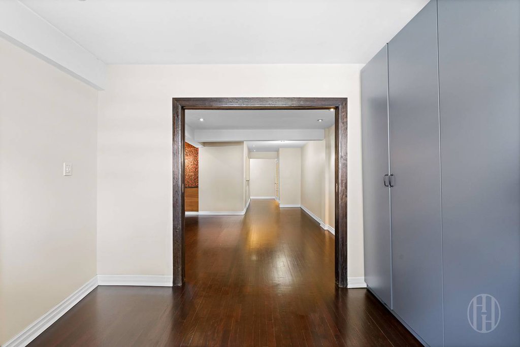 54 East 8th Street, Unit 3J photo 9