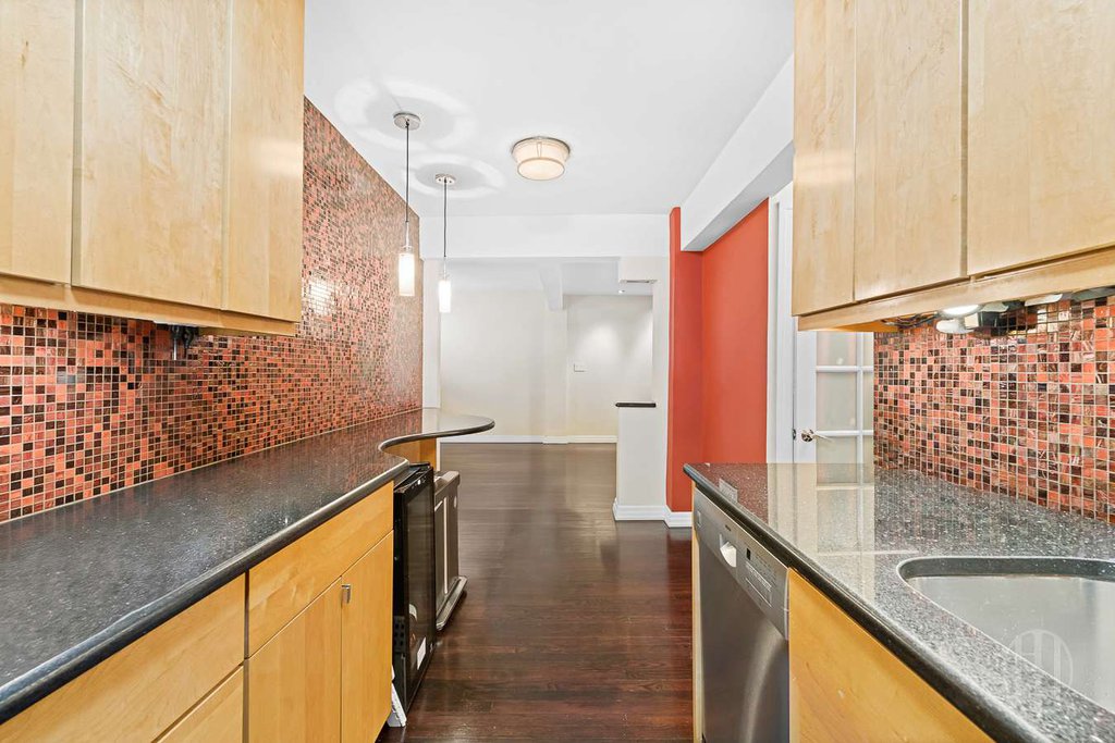 54 East 8th Street, Unit 3J photo 14