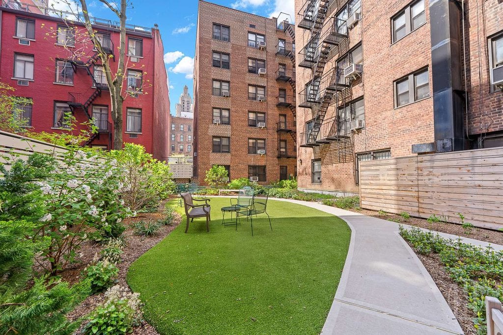54 East 8th Street, Unit 3J photo 18
