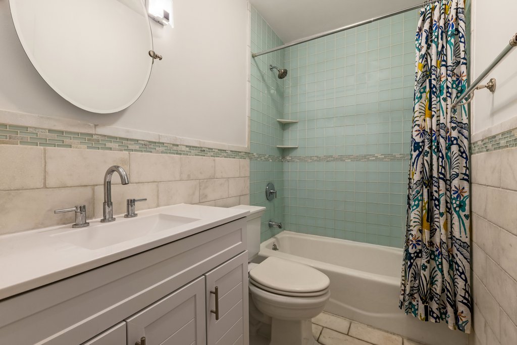 82 Sterling Place, Unit 2 photo 9