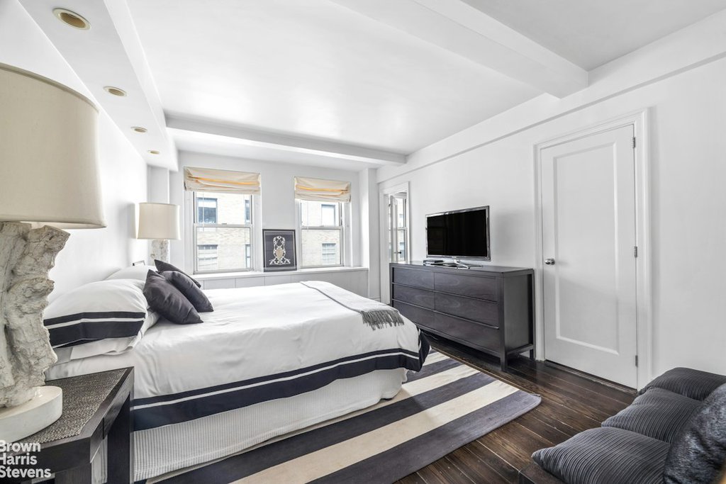 434 East 52nd Street, Unit 8G photo 6