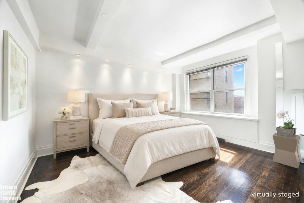 434 East 52nd Street, Unit 8G photo 9