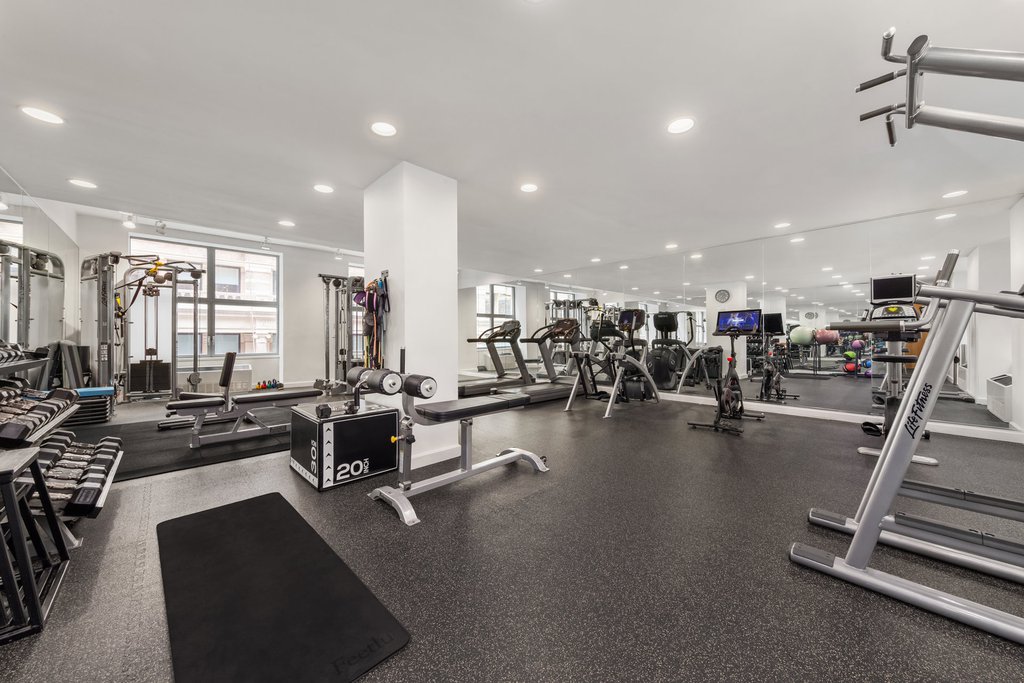 240 Park Avenue South, Unit 6B photo 14