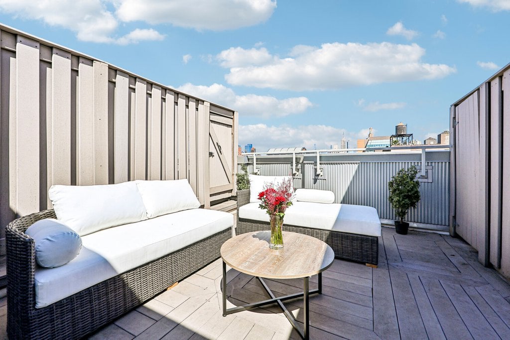 184 Thompson Street, Unit 6S