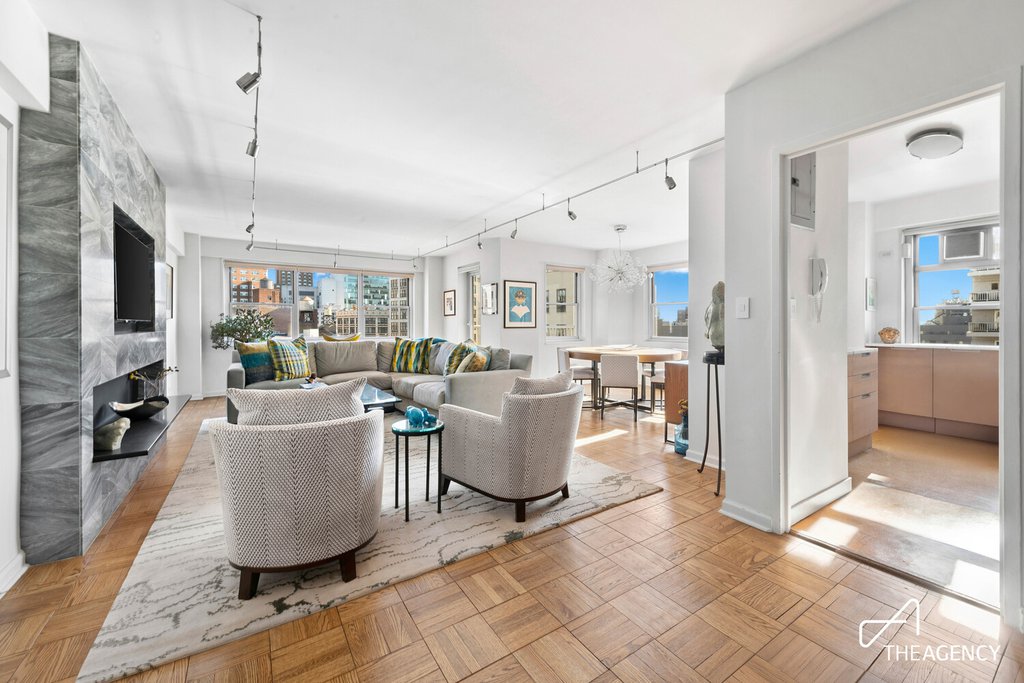 70 East 10th Street, Unit 12S