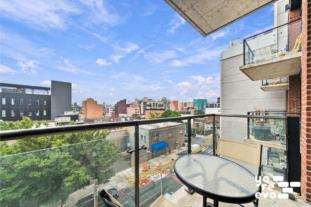 37-28 30th Street, Unit 5D photo 8