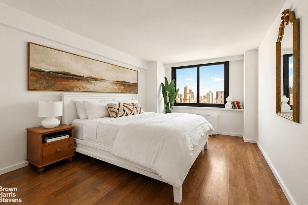 515 East 72nd Street, Unit 28A photo 8