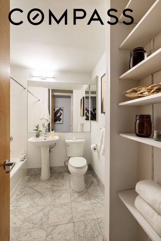 303 Greenwich Street, Unit 3L photo 14