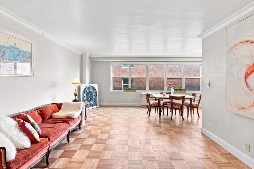 205 Third Avenue, Unit 7T photo 4