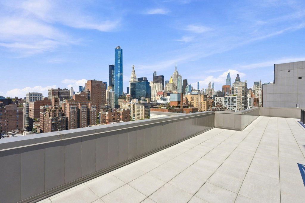 205 Third Avenue, Unit 7T photo 18