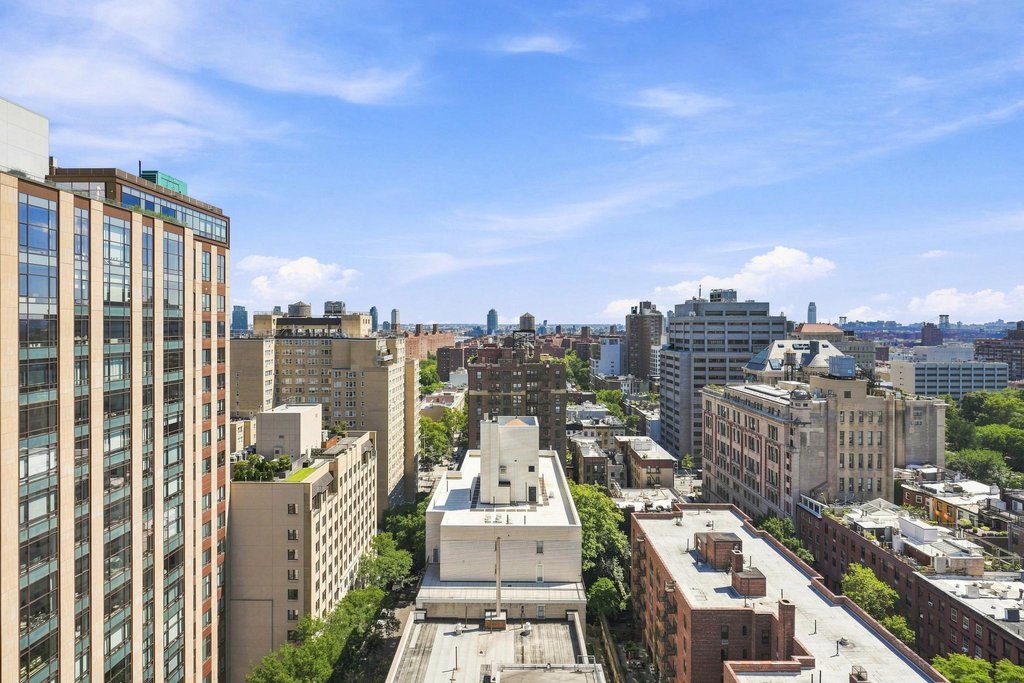 205 Third Avenue, Unit 7T photo 19