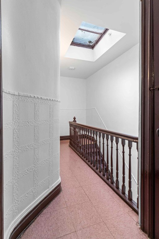 902 New York Avenue – For Sale photo 13