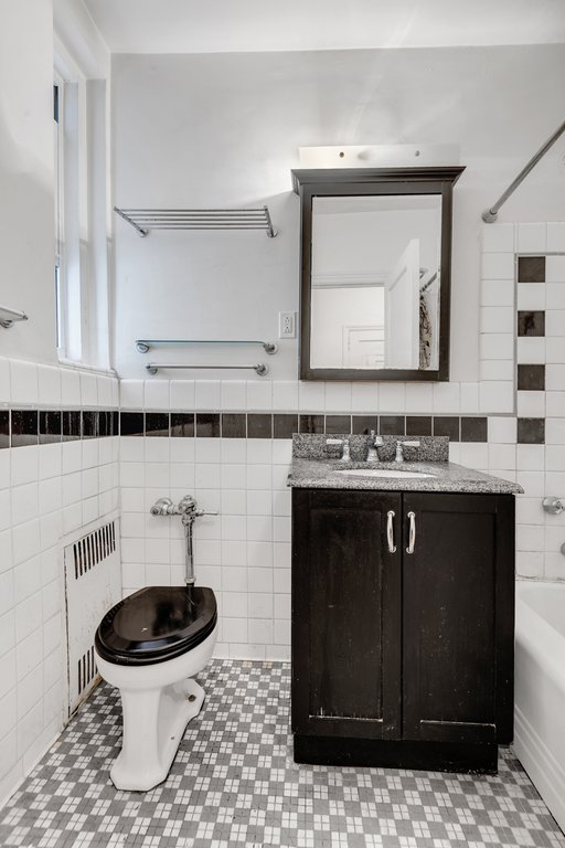 310 West 55th Street, Unit 4B photo 5