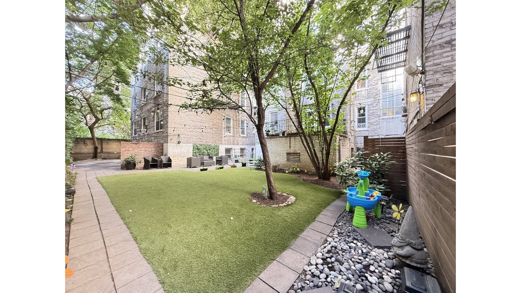 310 West 55th Street, Unit 4B photo 7