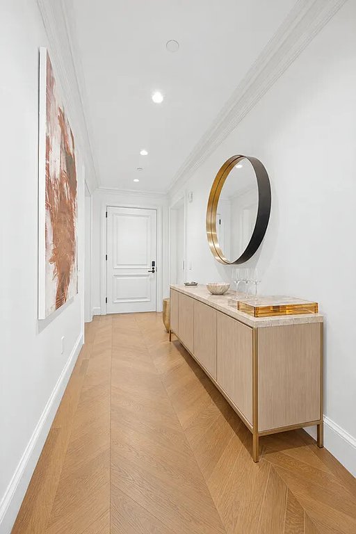 150 East 78th Street, Unit 2B photo 5