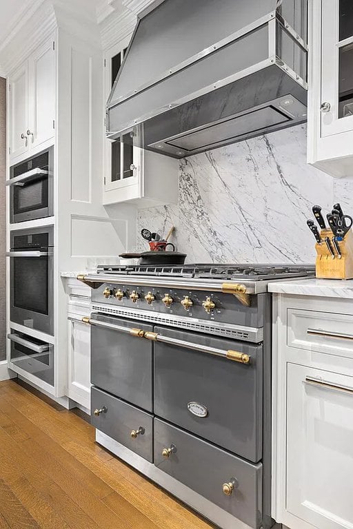 150 East 78th Street, Unit 2B photo 7