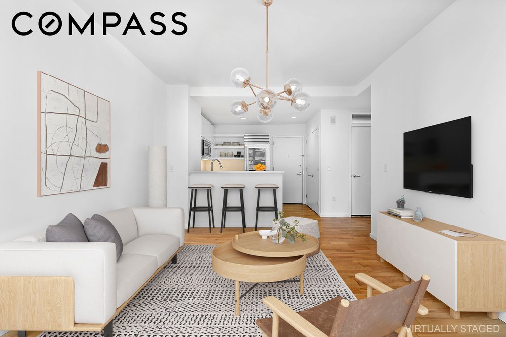 635 West 42nd Street, Unit 6M photo 2
