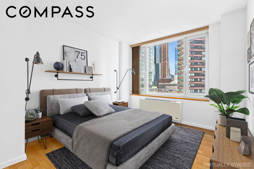 635 West 42nd Street, Unit 6M photo 4