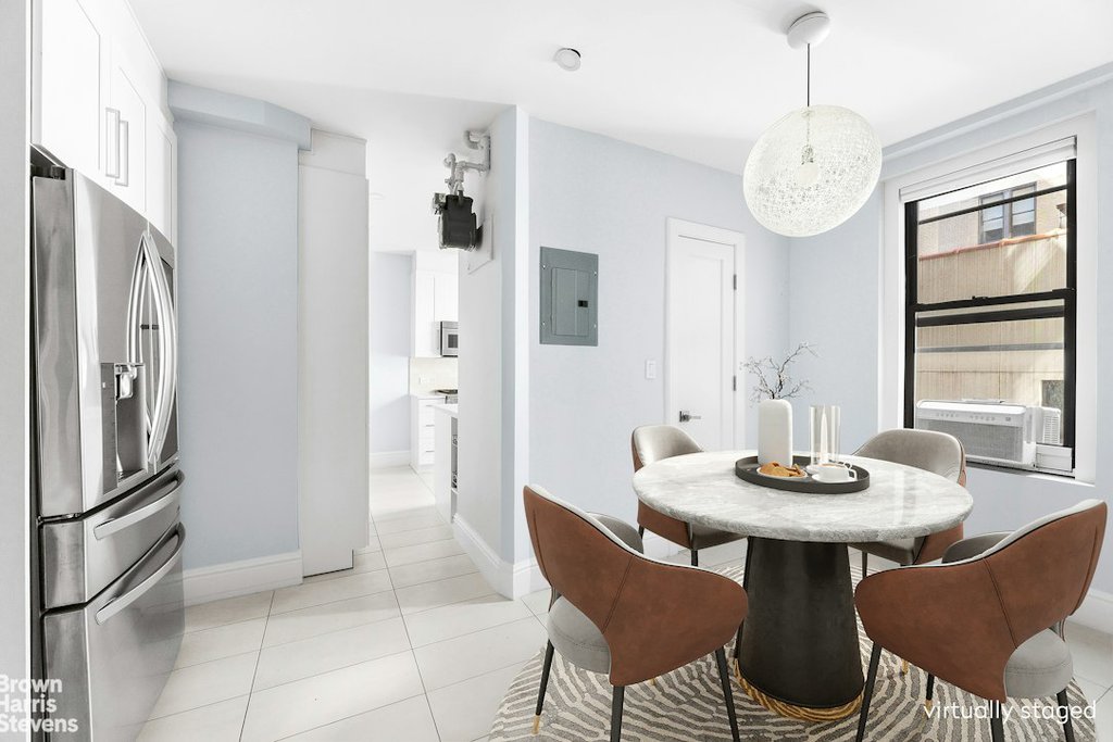 114 East 84th Street, Unit 6B photo 6