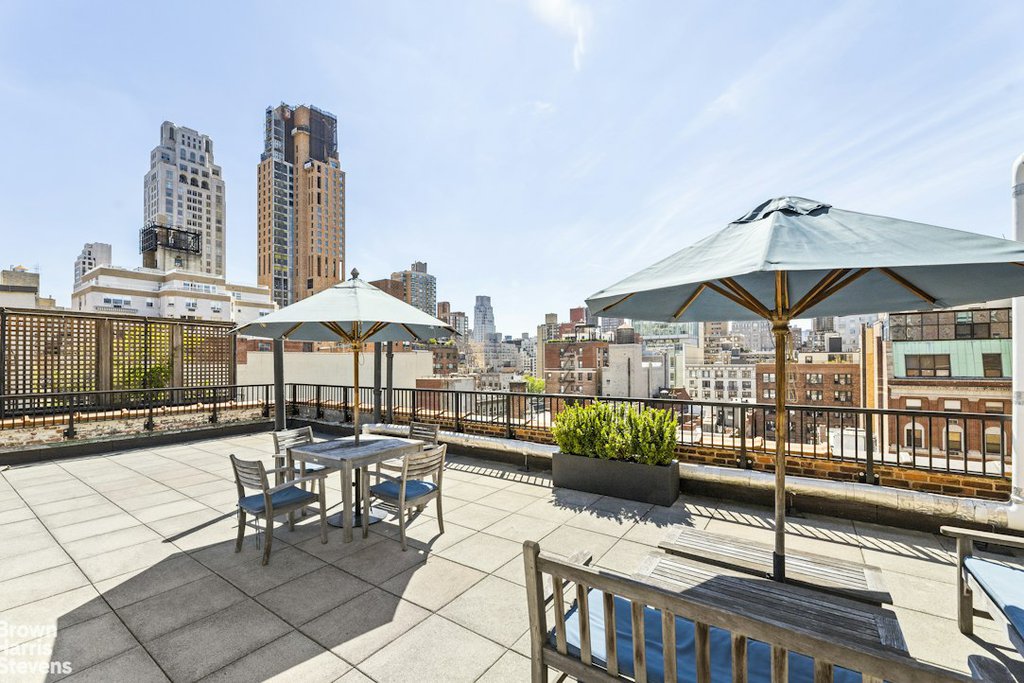 114 East 84th Street, Unit 6B photo 17