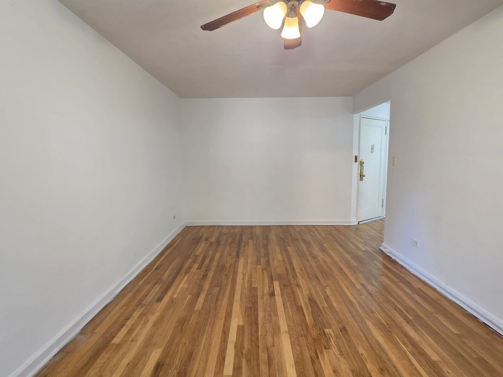 1425 Thieriot Avenue, Unit 2N photo 4