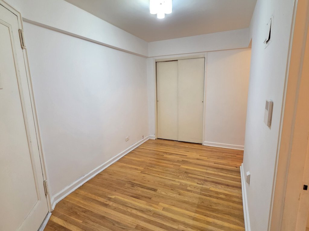 1425 Thieriot Avenue, Unit 2N photo 8