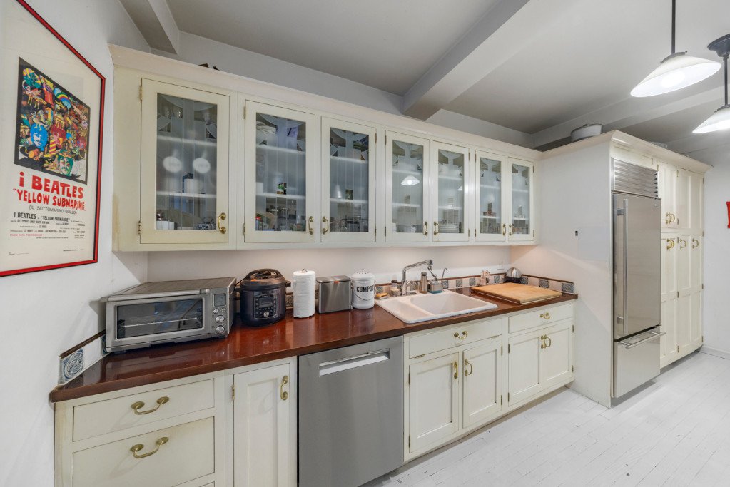 15 West 67th Street, Unit 1ME photo 16