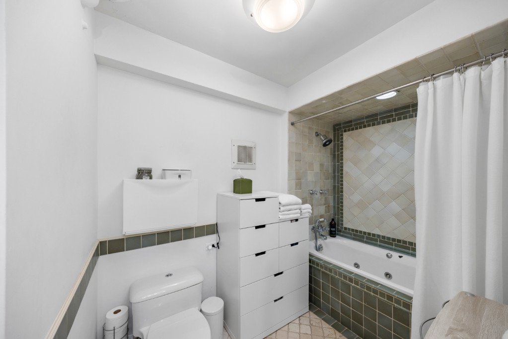 15 West 67th Street, Unit 1ME photo 23