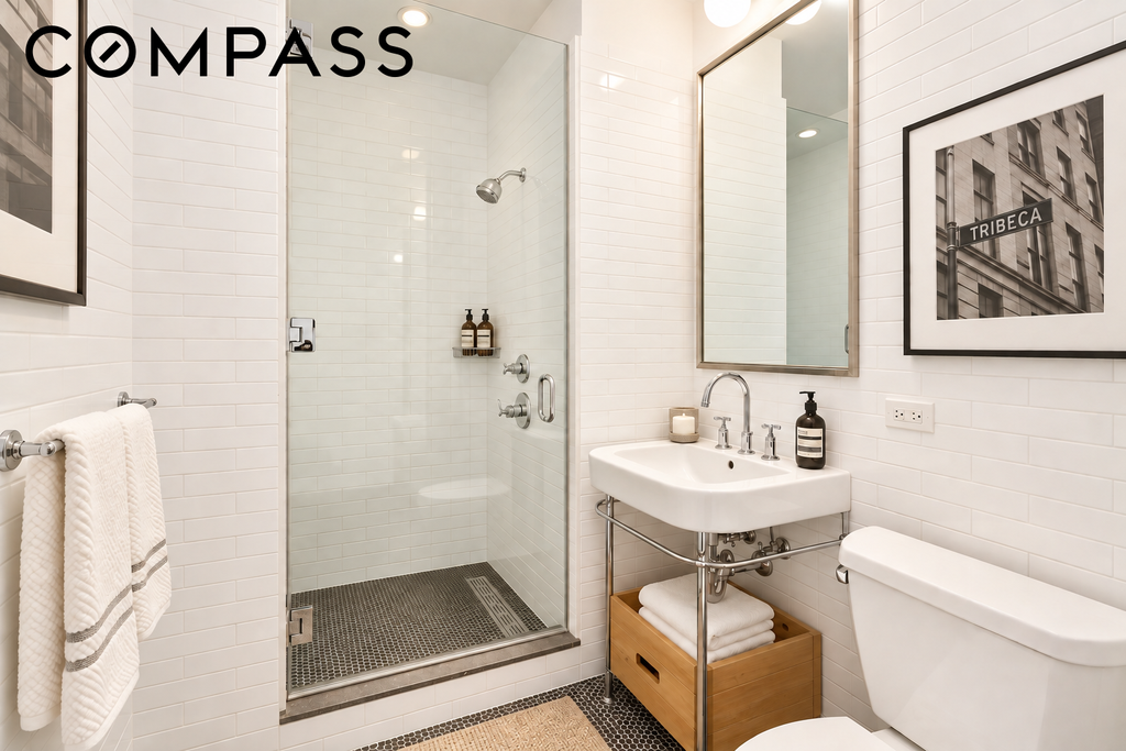 37 Warren Street, Unit 3C photo 6