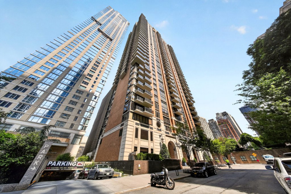 161 West 61st Street, Unit 4H photo 28