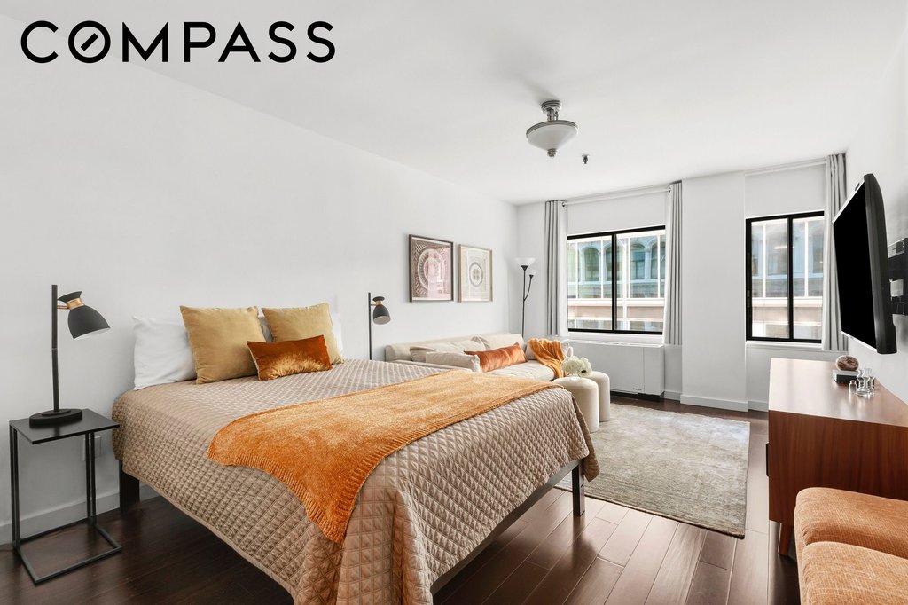 67 East 11th Street, Unit 219 photo 2