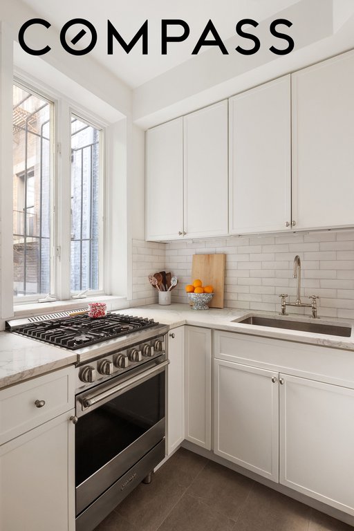 302 West 102nd Street, Unit 3 photo 3