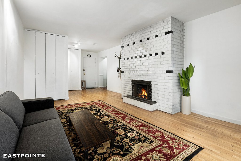 250 West 15th Street, Unit 5H photo 3