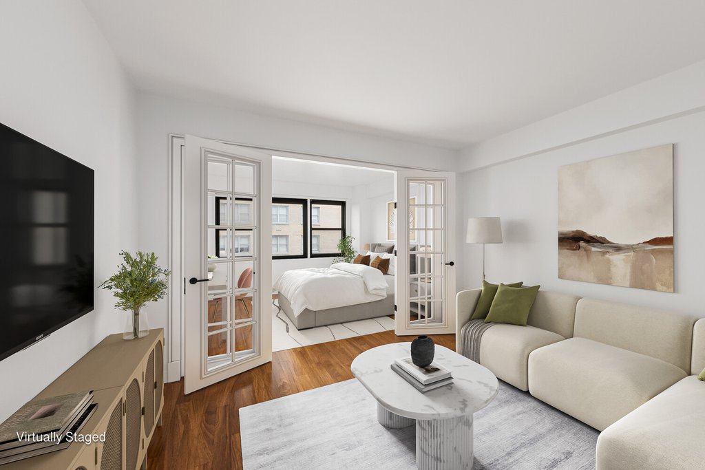 520 East 81st Street, Unit 9B photo 4