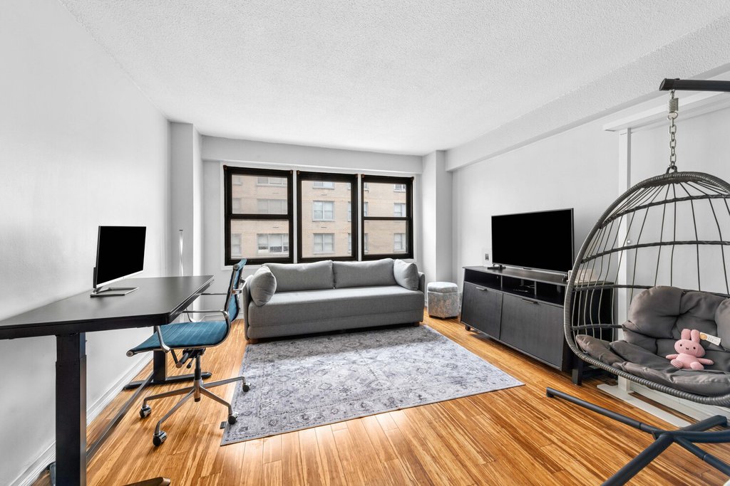 520 East 81st Street, Unit 9B photo 11