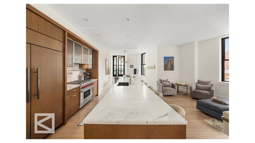 100 Barclay Street, Unit 11F photo 2